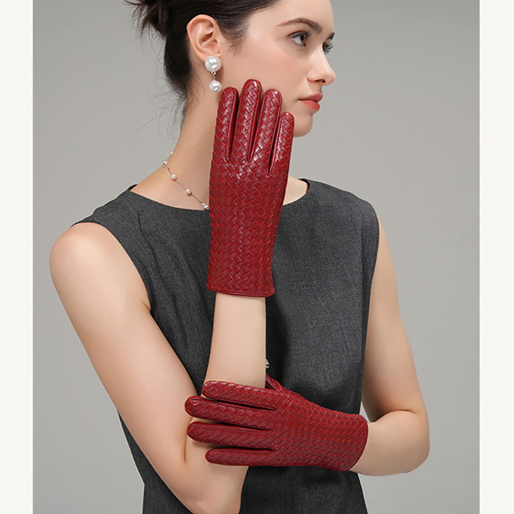Guanti Invernali da Donna in V - Wool Glove Lined recensione e prezzo